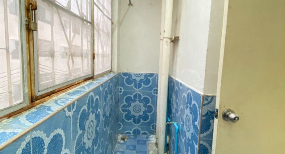 出售 1 卧室 公寓 在 Bang Sao Thong, Samut Prakan