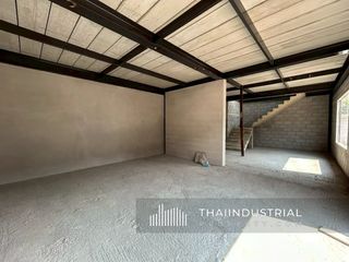 For rent warehouse in Ban Bueng, Chonburi