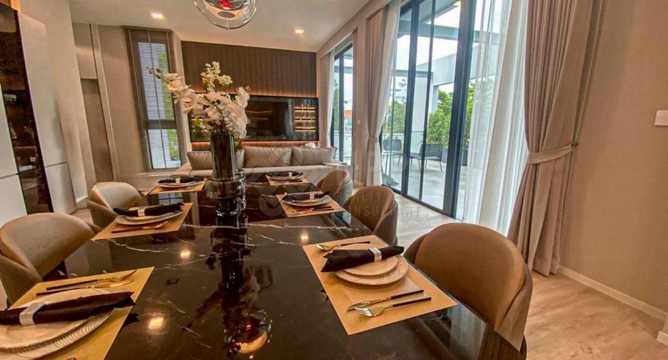 For rent 4 ベッドルーム house in Saphan Sung, Bangkok