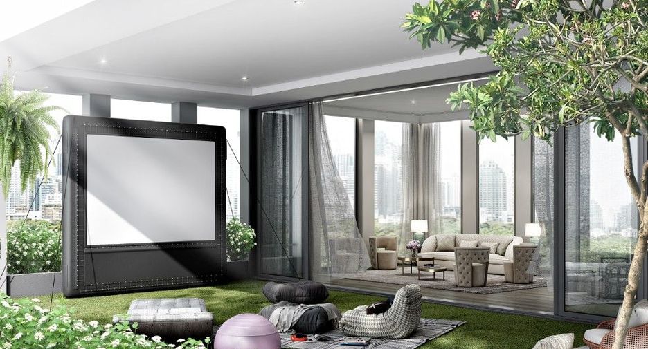 For sale 5 bedrooms house in Watthana, Bangkok