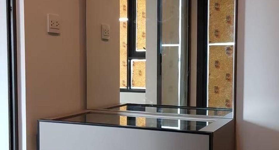 For rent and for sale 1 bed condo in Pathum Wan, Bangkok