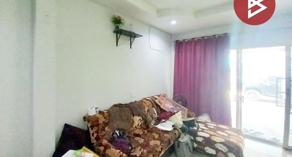 For sale 2 bedrooms townhouse in Mueang Kanchanaburi, Kanchanaburi