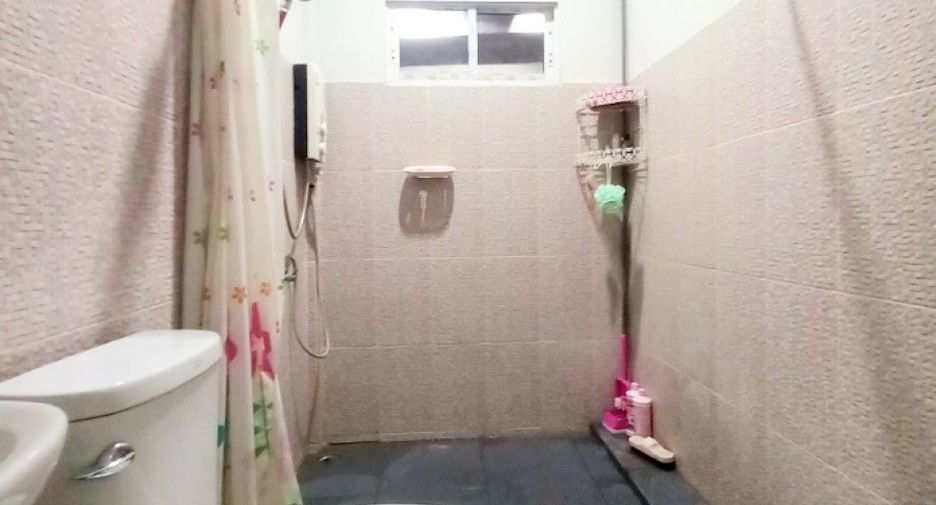 For sale 2 bedrooms townhouse in Mueang Kanchanaburi, Kanchanaburi