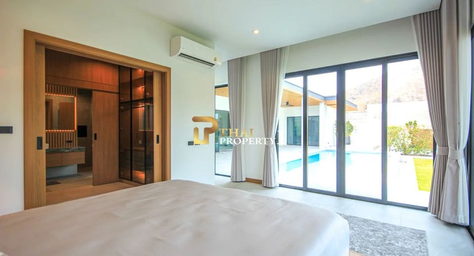 For sale 3 ベッドルーム villa in Hua Hin, Prachuap Khiri Khan