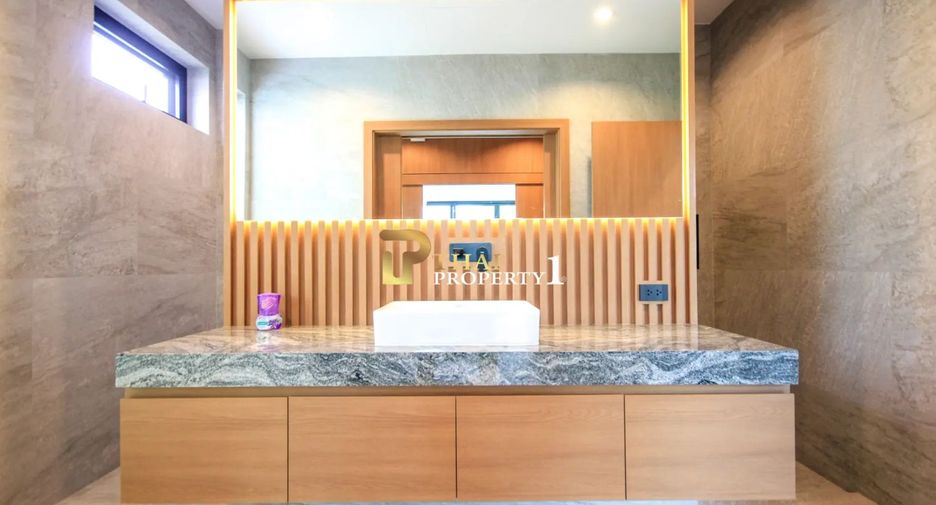 For sale 3 ベッドルーム villa in Hua Hin, Prachuap Khiri Khan