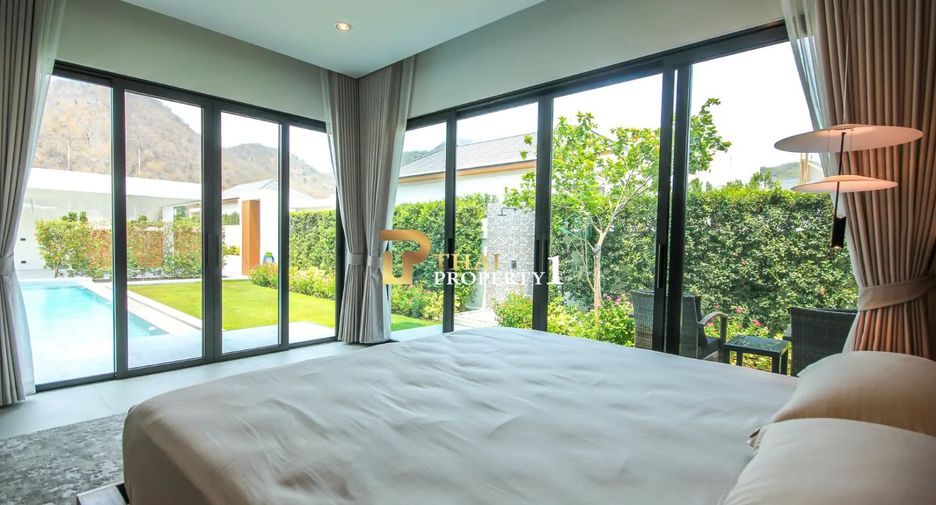 For sale 3 ベッドルーム villa in Hua Hin, Prachuap Khiri Khan