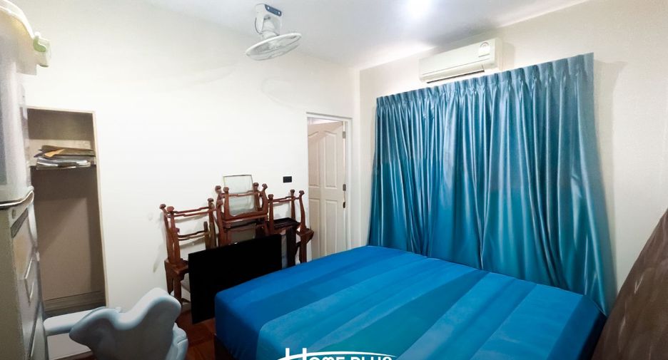 Casa en venta de 4 habitaciones en Bang Khen, Bangkok