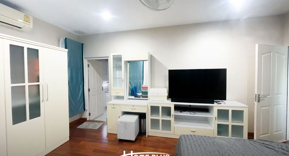 Casa en venta de 4 habitaciones en Bang Khen, Bangkok