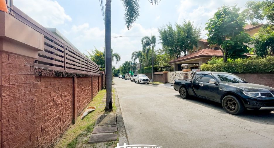Casa en venta de 4 habitaciones en Bang Khen, Bangkok