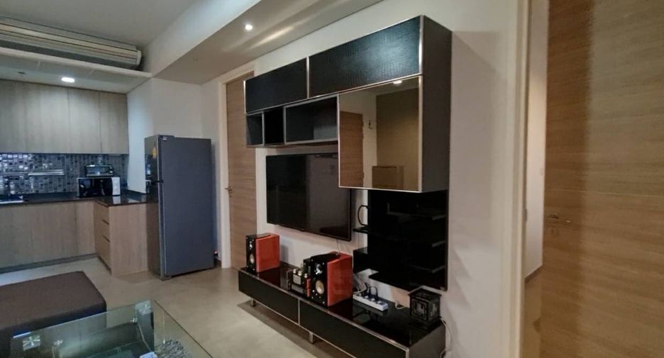For rent 2 bedrooms condo in Bang Lamung, Chonburi