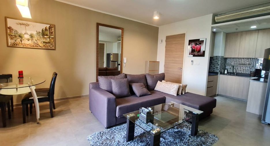 For rent 2 bedrooms condo in Bang Lamung, Chonburi