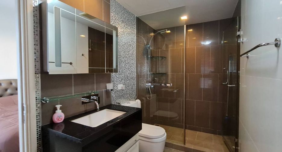For rent 2 bedrooms condo in Bang Lamung, Chonburi