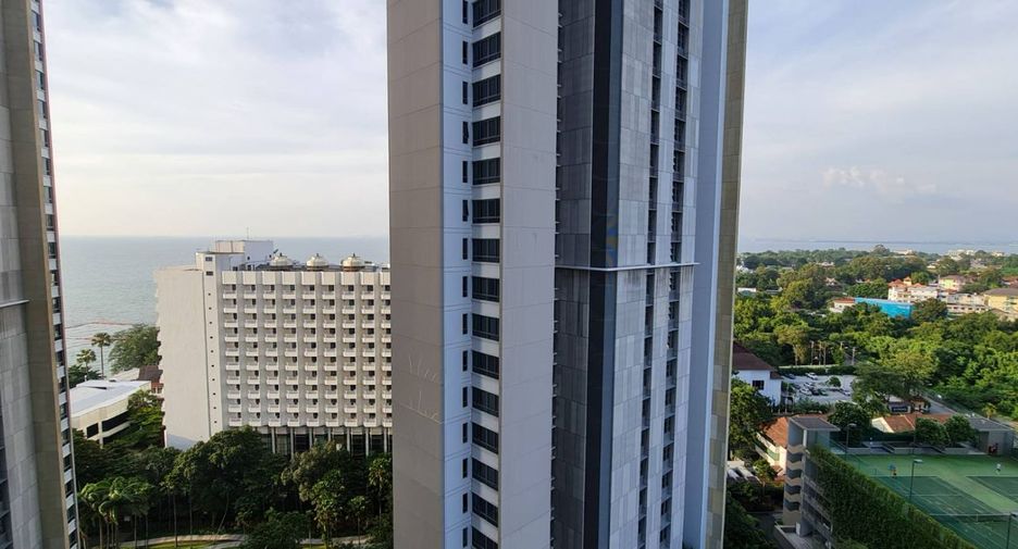 For rent 2 bedrooms condo in Bang Lamung, Chonburi