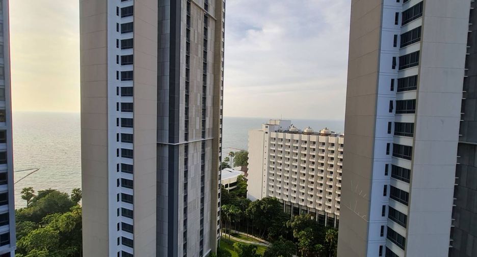 For rent 2 bedrooms condo in Bang Lamung, Chonburi