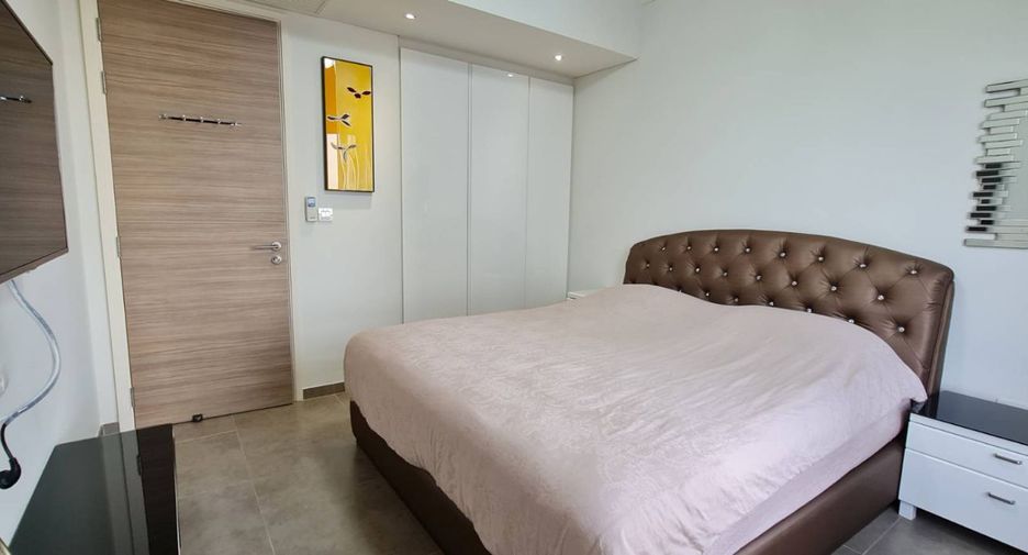 For rent 2 bedrooms condo in Bang Lamung, Chonburi