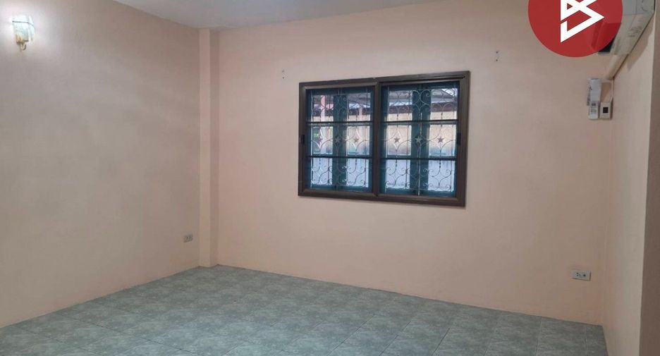 For sale 3 bedrooms house in Khlong Luang, Pathum Thani