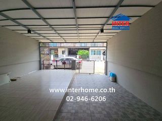 出售 3 卧室 联排别墅 在 Don Mueang, 曼谷