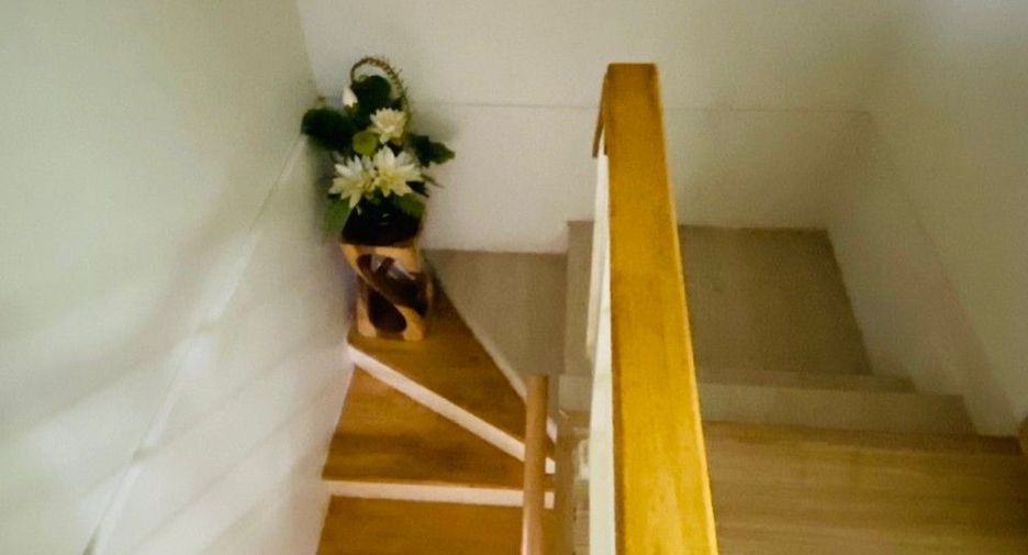 For sale 3 bedrooms townhouse in Mueang Samut Prakan, Samut Prakan