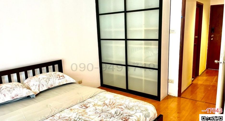 For rent 2 bedrooms house in Bang Na, Bangkok