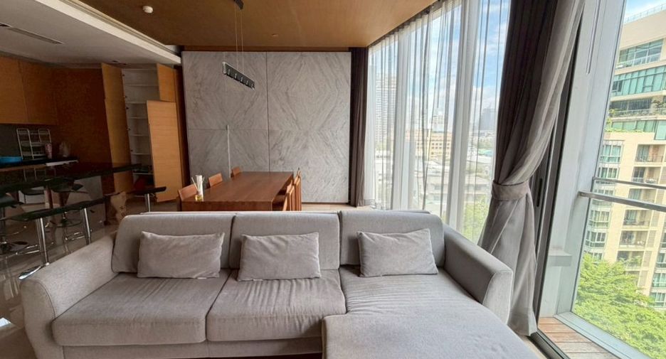 For rent 2 bedrooms condo in Sathon, Bangkok