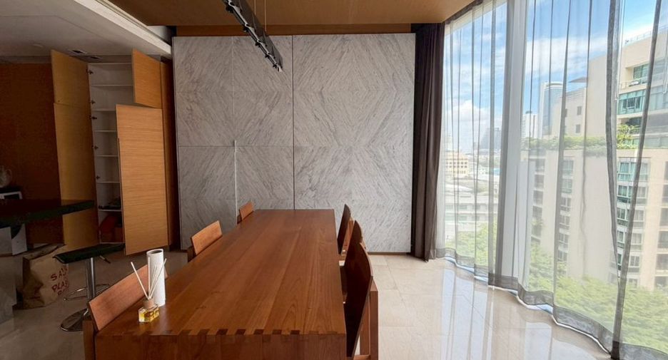 For rent 2 bedrooms condo in Sathon, Bangkok