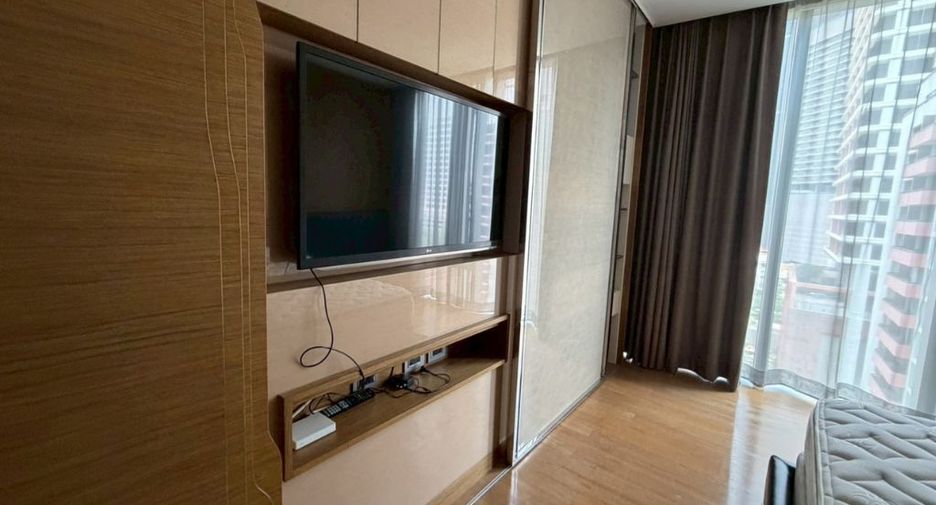 For rent 2 bedrooms condo in Sathon, Bangkok