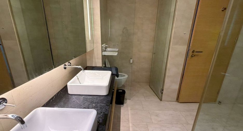 For rent 2 bedrooms condo in Sathon, Bangkok