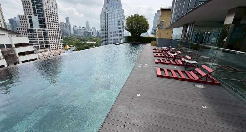 For rent 2 bedrooms condo in Sathon, Bangkok