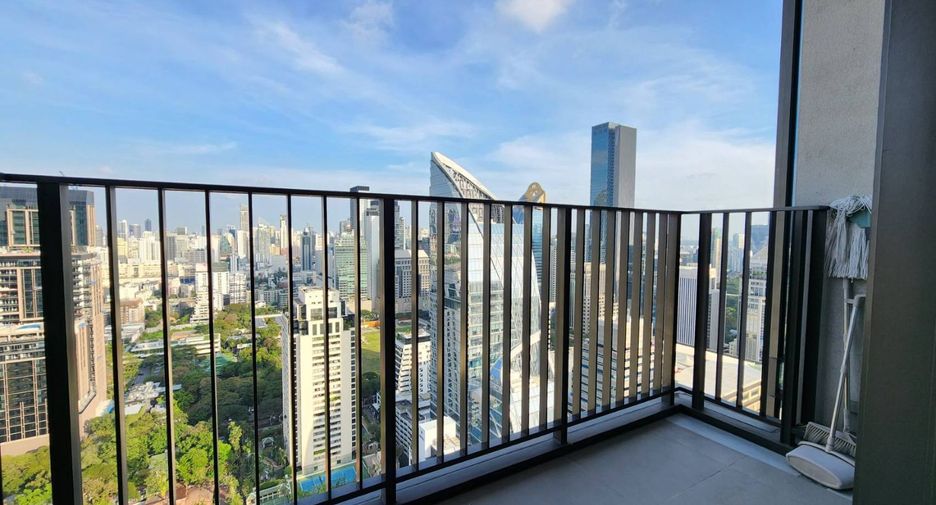 Condo en alquiler de 1 habitaciones en Pathum Wan, Bangkok