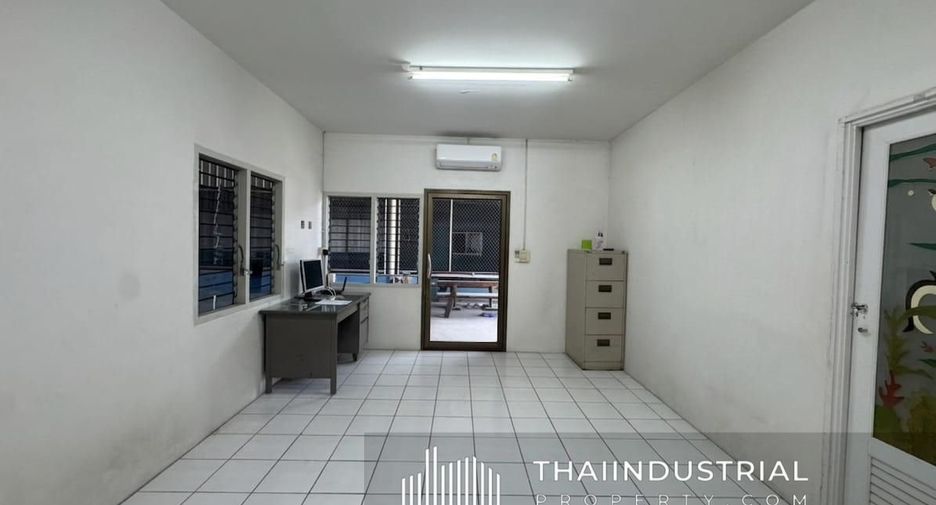 À louer entrepôt à Mueang Chon Buri, Chonburi
