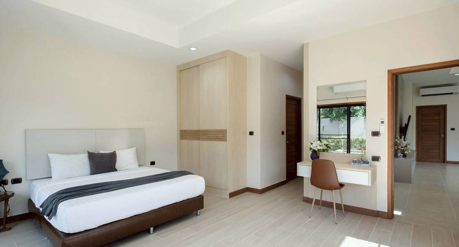 For rent 3 bedrooms villa in Huay Yai, Pattaya