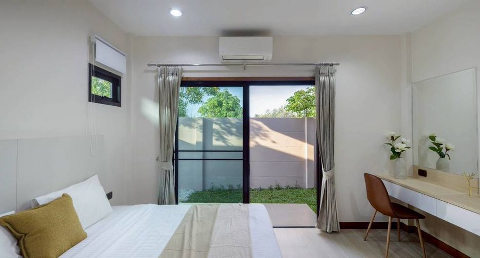 For rent 3 bedrooms villa in Huay Yai, Pattaya