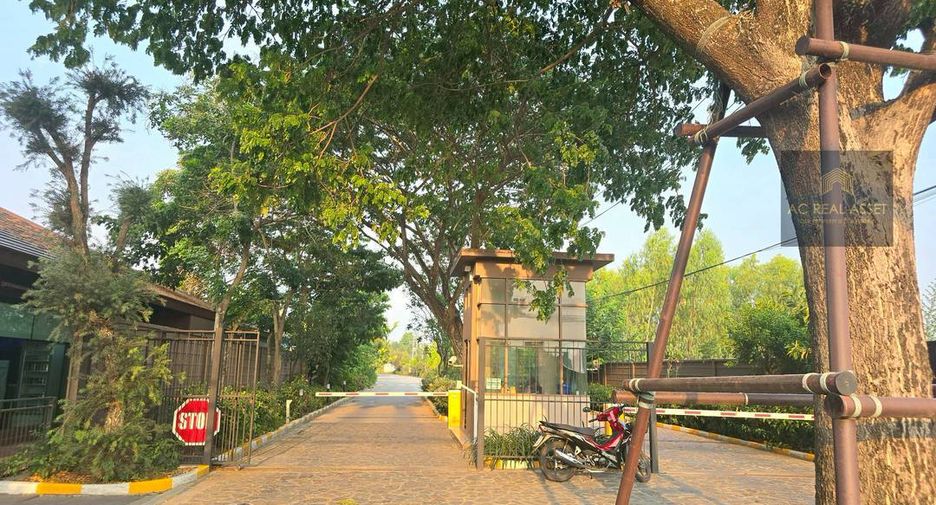 For rent 3 bedrooms villa in Huay Yai, Pattaya
