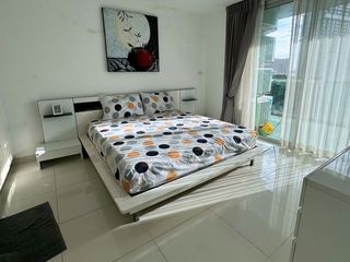 For sale 3 ベッドルーム condo in Bang Lamung, Chonburi