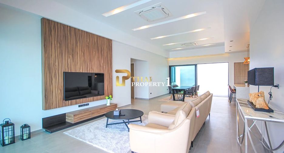 For sale 4 bedrooms villa in Hua Hin, Prachuap Khiri Khan