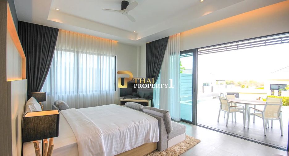 For sale 4 bedrooms villa in Hua Hin, Prachuap Khiri Khan