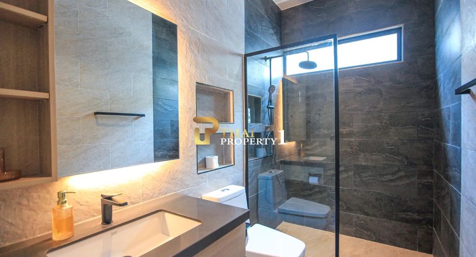 For sale 4 bedrooms villa in Hua Hin, Prachuap Khiri Khan