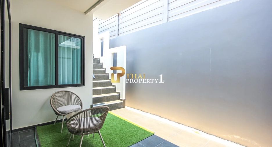For sale 4 bedrooms villa in Hua Hin, Prachuap Khiri Khan