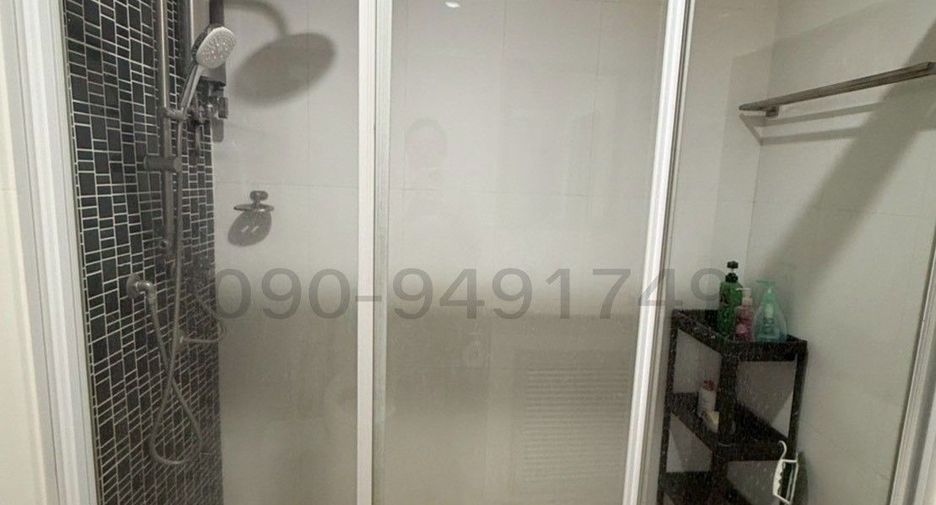 For rent 2 bedrooms house in Wang Thonglang, Bangkok