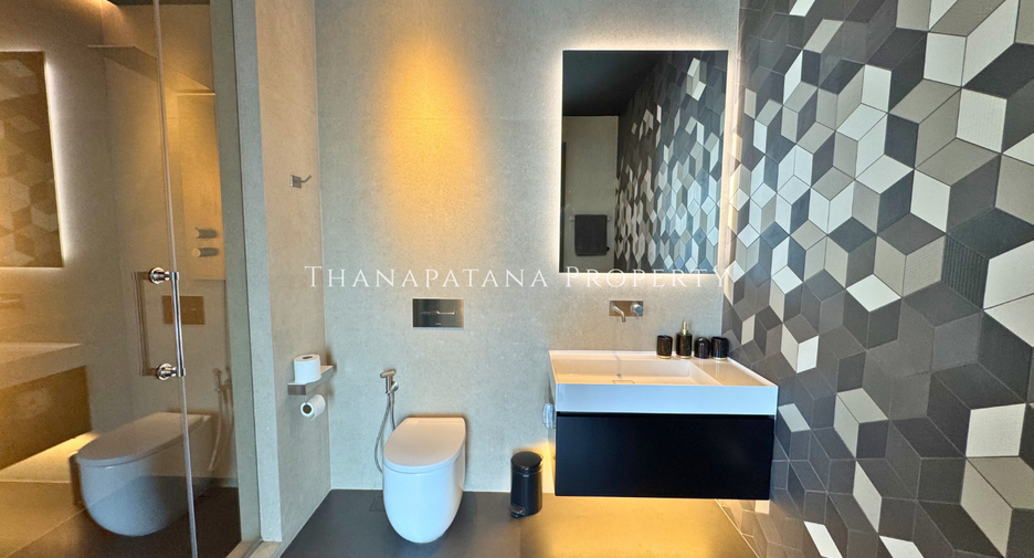 Wohnung zum Kauf mit 2 Zimmer in Sathon, Bangkok
