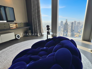 For sale 2 ベッドルーム condo in Sathon, Bangkok