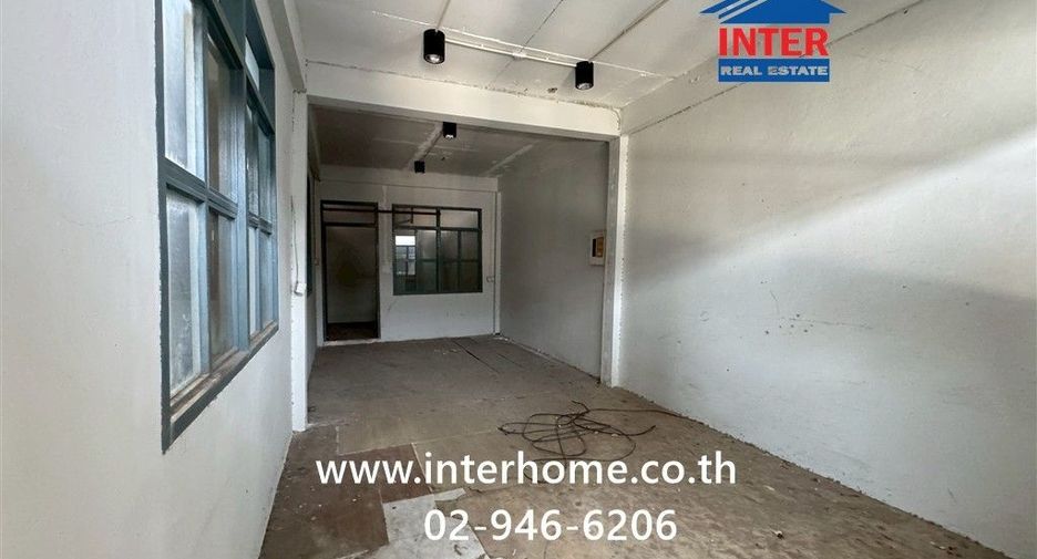 For sale 2 bedrooms warehouse in Thung Khru, Bangkok