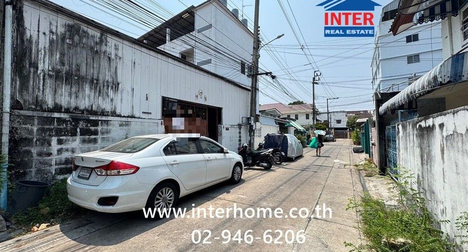 For sale 2 bedrooms warehouse in Thung Khru, Bangkok