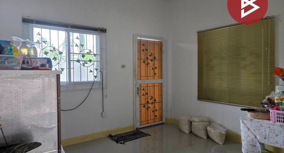 À vendre 2 chambres maison à Si Racha, Chonburi