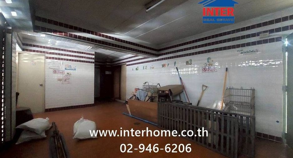 For sale 21 bedrooms retail Space in Phra Pradaeng, Samut Prakan