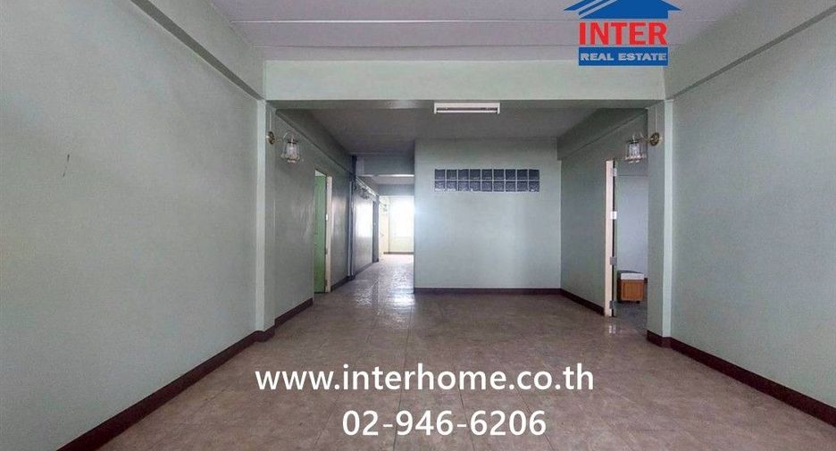 For sale 21 bedrooms retail Space in Phra Pradaeng, Samut Prakan