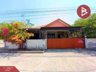 For sale 3 bedrooms townhouse in Mueang Samut Songkhram, Samut Songkhram