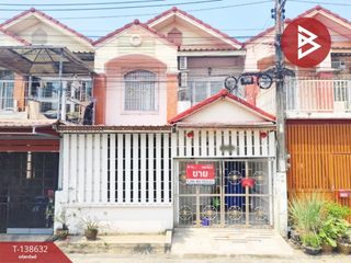 出售 4 卧室 联排别墅 在 Sam Phran, Nakhon Pathom
