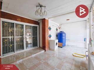 出售 4 卧室 联排别墅 在 Sam Phran, Nakhon Pathom