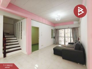 出售 4 卧室 联排别墅 在 Sam Phran, Nakhon Pathom